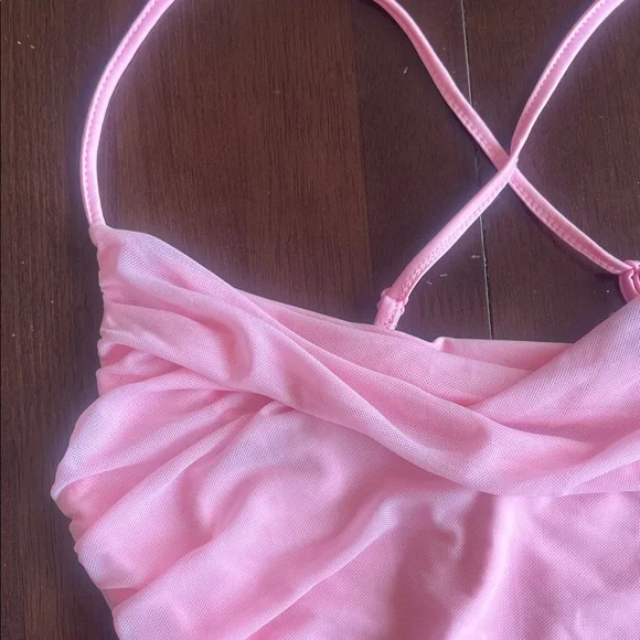 Pink Ruched Crop Top - Picture 2 of 4